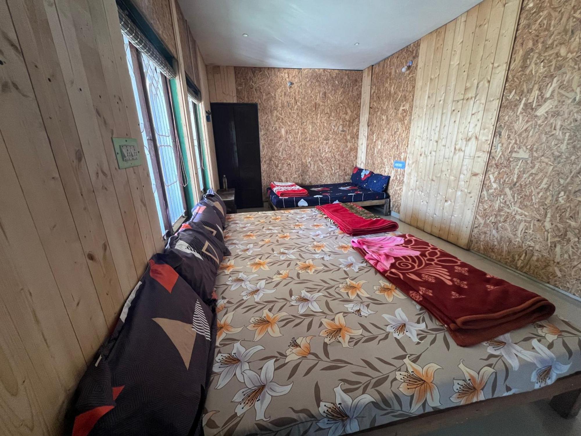 Kelvin Eva Homestay Kodaikanal Buitenkant foto